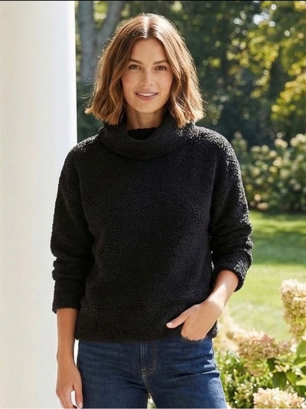 Tuckernuck Rollins Funnel Neck Teddy Black Sweater Sweatshirt Pullover